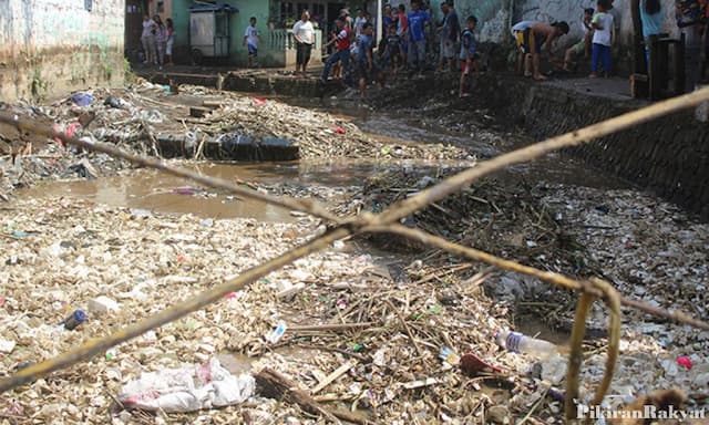Banjir Terparah Hantam Kawasan Perkotaan Cianjur