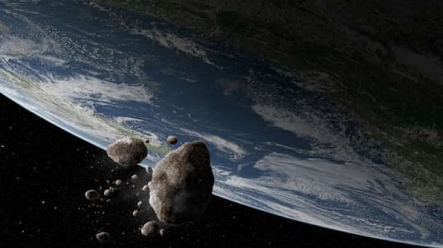 Selamat! Asteroid Seukuran Ikan Paus Hanya Melewati Bumi