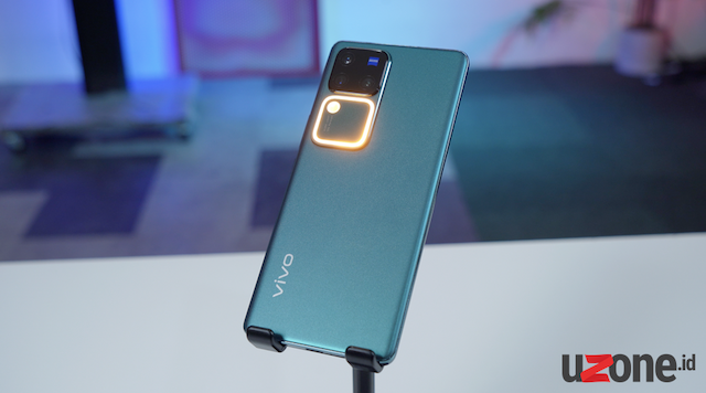 Review Vivo V30 Pro: Kamera Zeiss Emang Mengesankan!