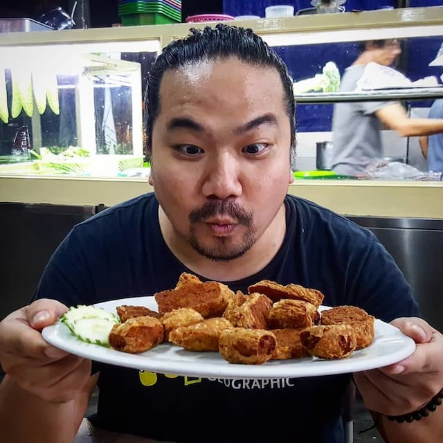 5 Food Vlogger Indonesia yang Layak untuk Diikuti