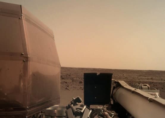Ini Penampakan Daratan Planet Mars yang Dikirim Robot InSight