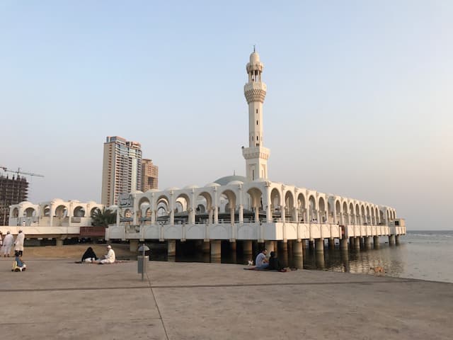 Satu Senja di Masjid Terapung