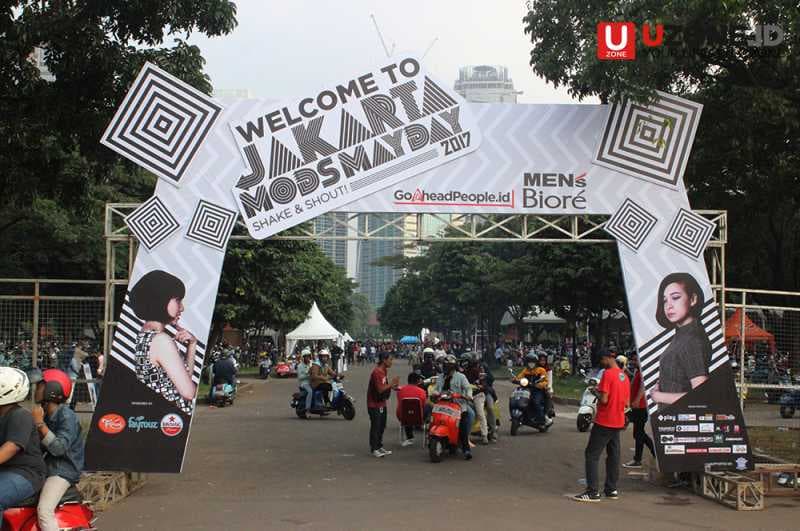 Jakarta Mods May Day 2017, Kala Senayan Jadi Lautan Vespa