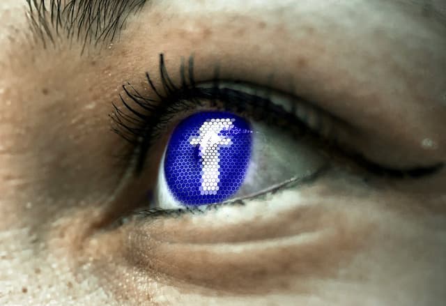  Facebook Bunuh 14.000 Akun Berisi Pornografi 
