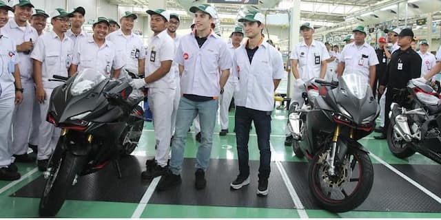 Marquez dan Pedrosa Jadi 'Buruh Pabrik' Honda