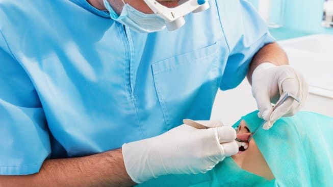 Rahang Bengkak Menahun, Dokter Temukan 526 Gigi dalam Gusi Bocah Ini
