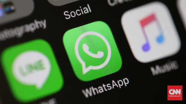 WhatsApp Kini Dilengkapi Stiker