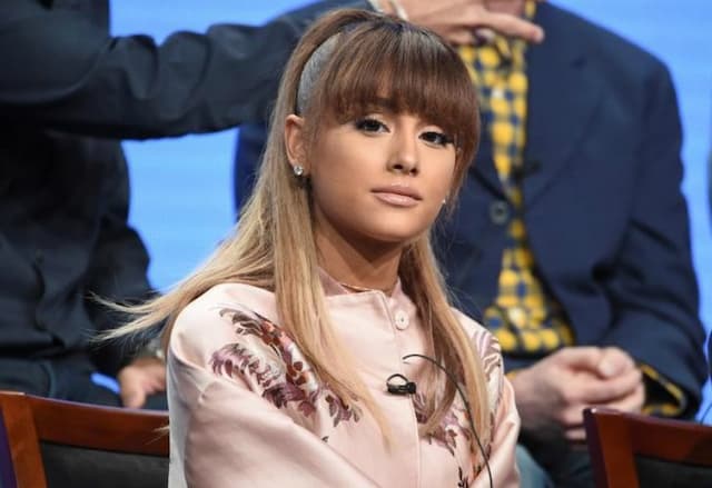 Pengamanan Super Ketat, Ariana Grande Lanjutkan Tur Paris 