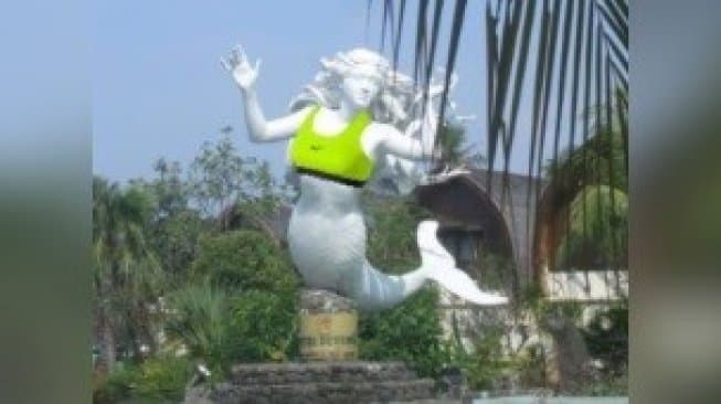Viral! Banjir Kreativitas Patung Putri Duyung di Ancol ala Warganet