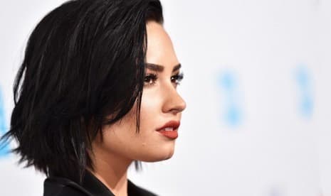 Demi Lovato Bangga Jadi Penderita Bipolar