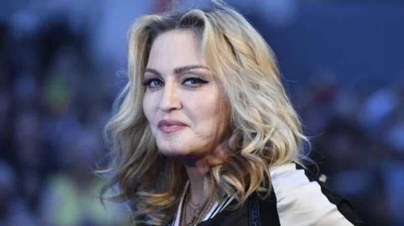 Madonna Ancam Bom Gedung Putih