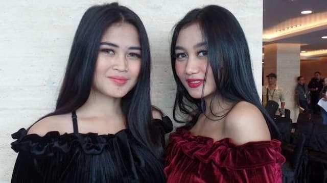 Heboh Insiden Baju Melorot Pamela 'Duo Serigala'