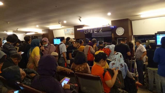 Cuaca Buruk di Bandara Ahmad Yani, Beberapa Penerbangan Ditunda