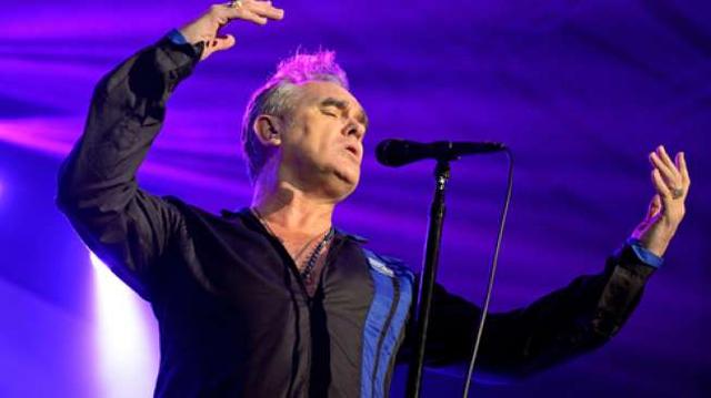 Dianggap Rasis, Kaos Morrissey Tak Jadi Dijual