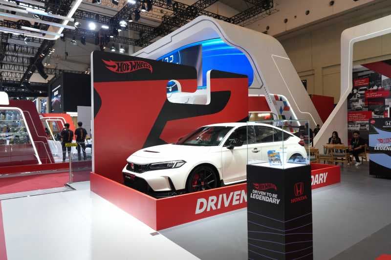 Honda Civic Type R dan HR-V Edisi Mugen Ramaikan GIIAS 2024