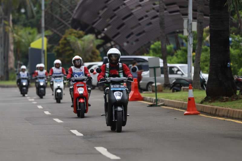 Honda EM1 e: Diajak Keliling Indonesia dalam Program ESG Mission