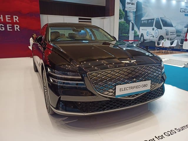 Hyundai Genesis Electrified G80 Hadir di PEVS 2022, Harga Tembus Rp2 M Hyundai Genesis Electrified G80 Hadir di PEVS 2022, Harga Tembus Rp2 M