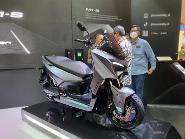 IMOS 2022: M1-S, Motor Listrik Asal Singapura Siap Mengaspal di RI IMOS 2022: M1-S, Motor Listrik Asal Singapura Siap Mengaspal di RI
