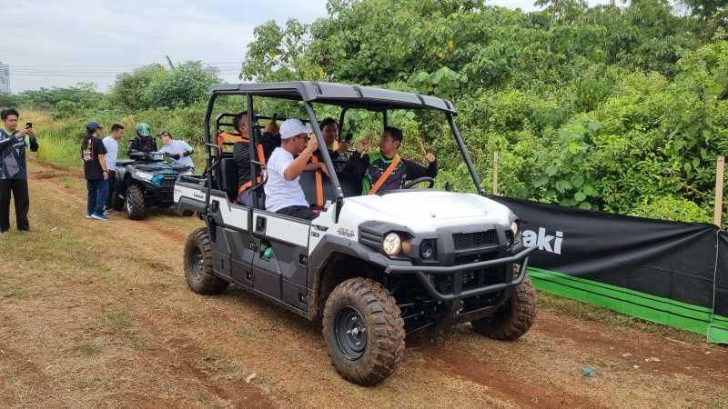 Spesifikasi Mobil Offroad Kawasaki Mule Pro-DXT FE, Mesin Diesel 4x4!