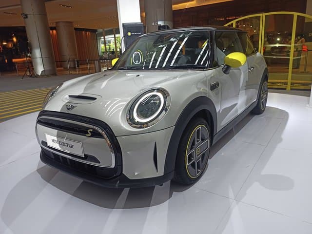 <i>Bye Bye</i> Bensin, Ini 14 Fakta tentang Mini Electric <i>Bye Bye</i> Bensin, Ini 14 Fakta tentang Mini Electric