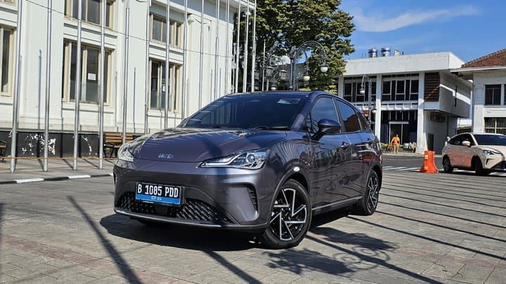 Mencoba Fitur Canggih ADAS di NETA V II, Mobil Murah Fitur Melimpah Mencoba Fitur Canggih ADAS di NETA V II, Mobil Murah Fitur Melimpah