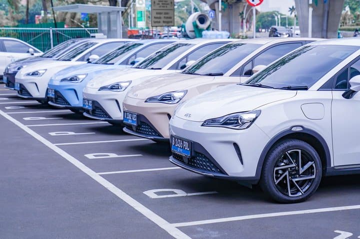 NETA V II Bakal Segera Menjadi Taksi Premium NETA V II Bakal Segera Menjadi Taksi Premium