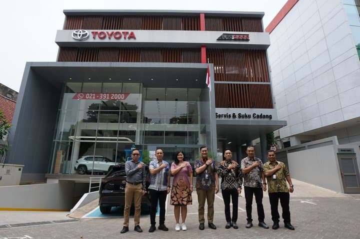 Diler Auto2000 Raih Sertifikasi Ramah Lingkungan, Seperti Apa? Diler Auto2000 Raih Sertifikasi Ramah Lingkungan, Seperti Apa?