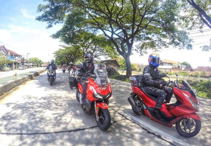 Jangan Maksa, Ketahui Hal Penting Ini Sebelum Mendahului Kendaraan Jangan Maksa, Ketahui Hal Penting Ini Sebelum Mendahului Kendaraan