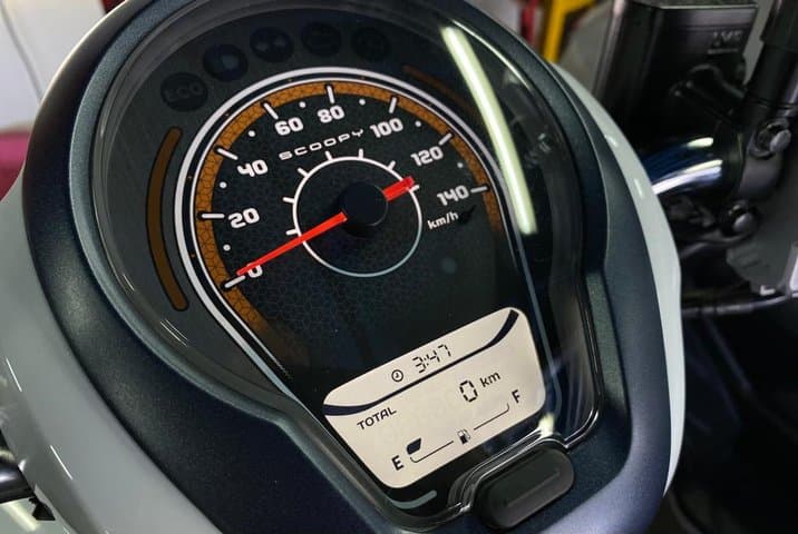 Indikator 'E' Pada Fuel Meter Bukan Berarti Bensin Habis Indikator 'E' Pada Fuel Meter Bukan Berarti Bensin Habis