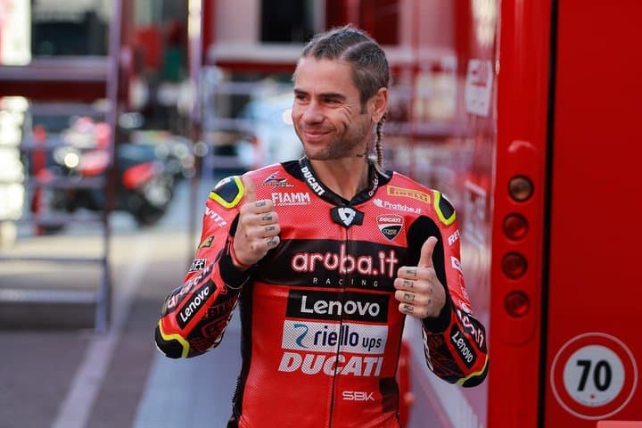 Toprak Finis Pertama, Alvaro Bautista Tetap Juara WorldSBK 2022 Toprak Finis Pertama, Alvaro Bautista Tetap Juara WorldSBK 2022