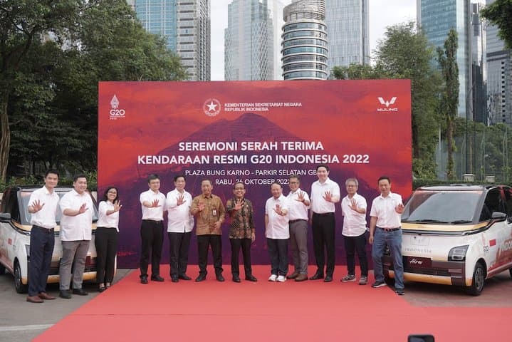 300 Unit Wuling Air ev Bakal Seliweran di KTT G20 300 Unit Wuling Air ev Bakal Seliweran di KTT G20
