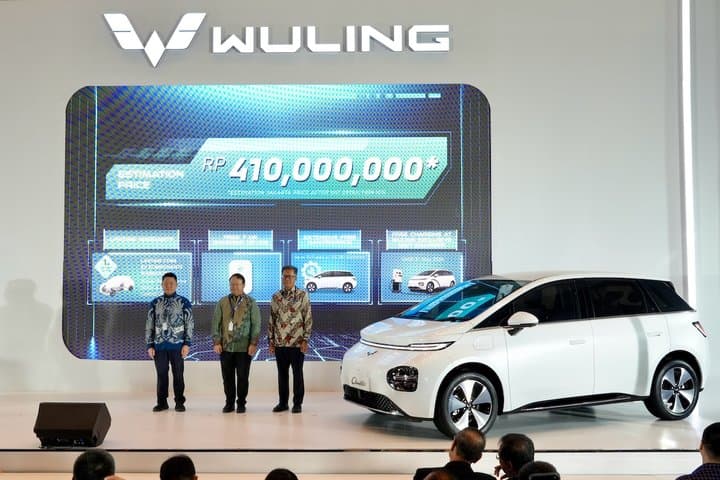 Wuling Buka Pemesanan Cloud EV, Harga Dua Kali Lipat Air EV Wuling Buka Pemesanan Cloud EV, Harga Dua Kali Lipat Air EV