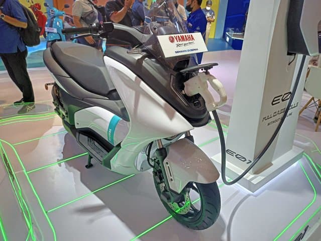 <i>Dear</i> Yamaha, Motor Listrik E01 Bakal Dijual Gak Nih? <i>Dear</i> Yamaha, Motor Listrik E01 Bakal Dijual Gak Nih?