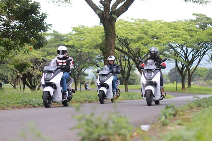 <i>Dear</i> Yamaha, Kenapa Sih Gak Kunjung Rilis Motor Listrik di RI?