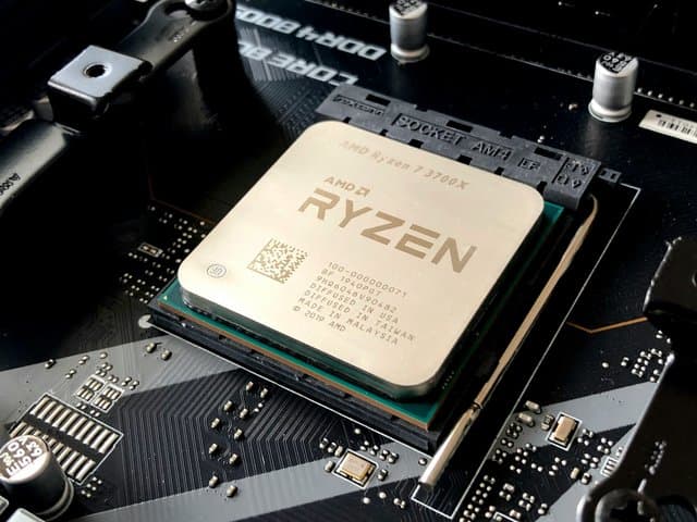 Jelang Akhir Tahun, AMD PHK 1.000 Karyawan Secara Global Jelang Akhir Tahun, AMD PHK 1.000 Karyawan Secara Global