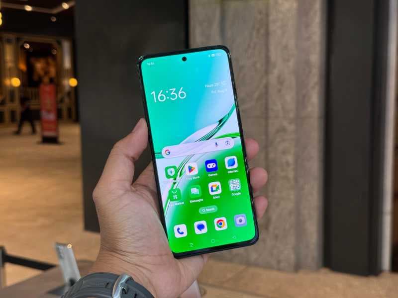 Harga Lebih Murah, Oppo Reno12 F Series Bawa Fitur AI dari Duo Reno12