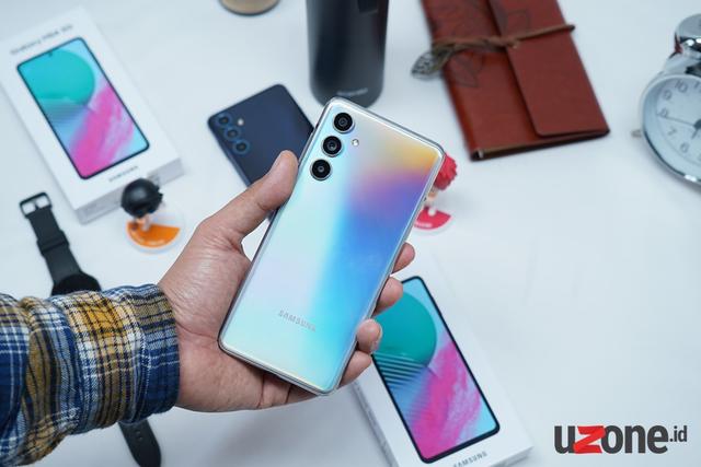 Siksa Baterai 6.000 mAh Samsung Galaxy M54 5G, Tahan Berapa Lama?