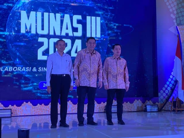 Gelar MUNAS Ketiga, APJATEL Tunjuk Ketum Periode 2024-2027 Gelar MUNAS Ketiga, APJATEL Tunjuk Ketum Periode 2024-2027