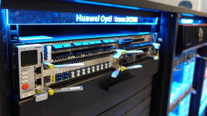 Huawei Pamer Kecepatan 5.5G di MWC 2023, Tembus 10 Gbps! Huawei Pamer Kecepatan 5.5G di MWC 2023, Tembus 10 Gbps!