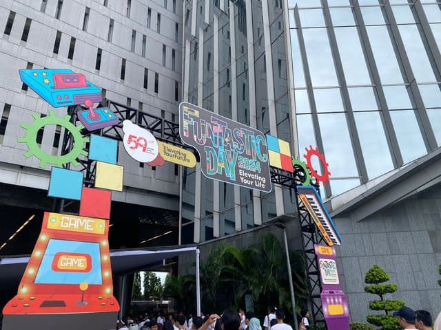 Keseruan HUT Telkom: Gelar Funtastic Day 2024 Buat Para Telkomers Keseruan HUT Telkom: Gelar Funtastic Day 2024 Buat Para Telkomers