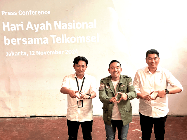 Hari Ayah Nasional, Telkomsel Ingatkan: Komunikasi dengan Orangtua