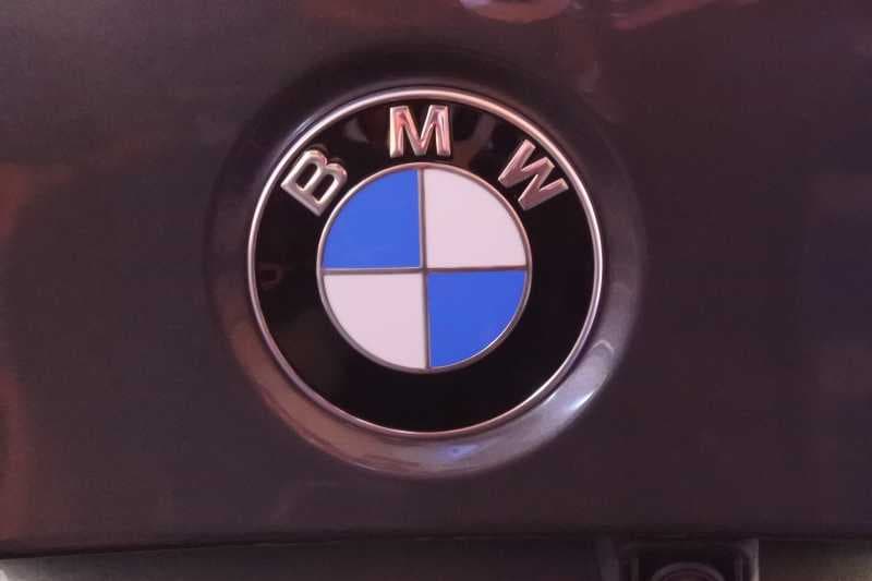 BMW Buka Bengkel Khusus Mobil Klasik