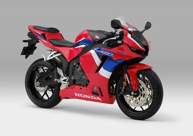 Honda CBR600RR, Kalau Kawasaki ZX-25R Masih Dianggap Nanggung!