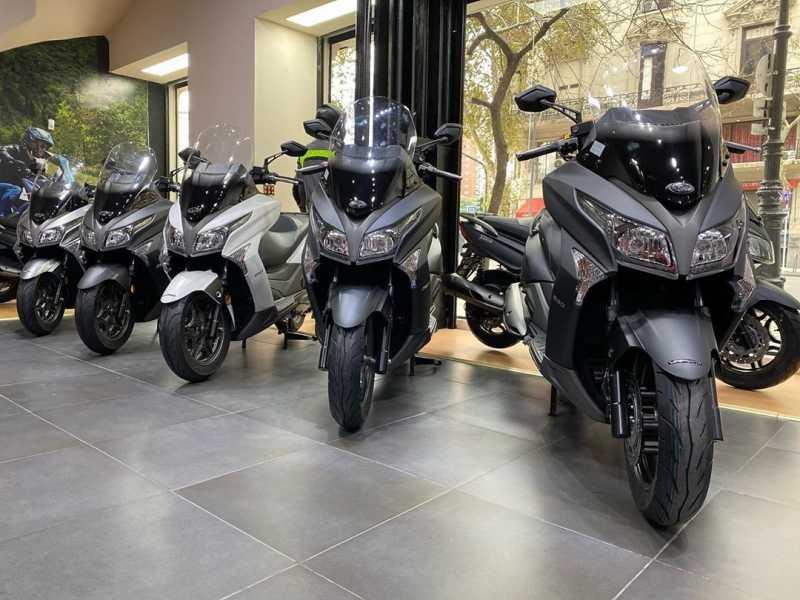 Harga Rp60 Jutaan, Kymco X-Town 250i Tantang Yamaha XMax