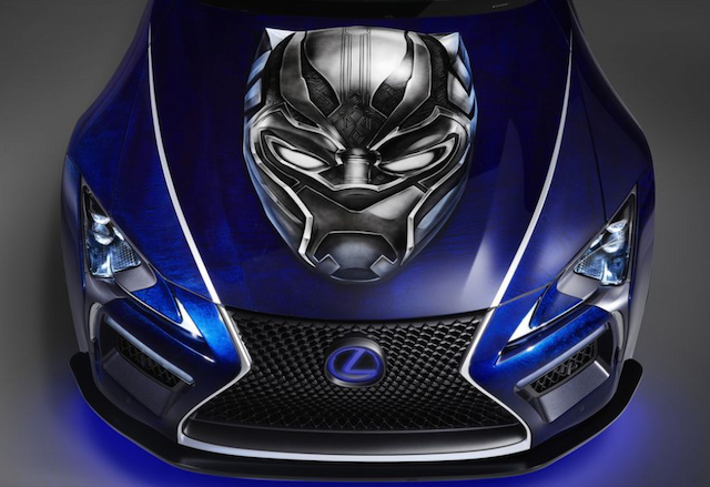 Lexus LC500 Coupe Dipakai Black Panther untuk Mengejar Musuh