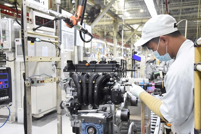 Mitsubishi Indonesia Mulai Produksi Mesin Xpander