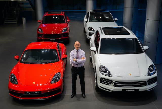Jajal Langsung Porsche Macan, Cayenne dan Cayman GTS