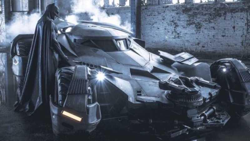 Dijual: Batmobile di Film 'Batman vs Superman', Berapa Harganya?