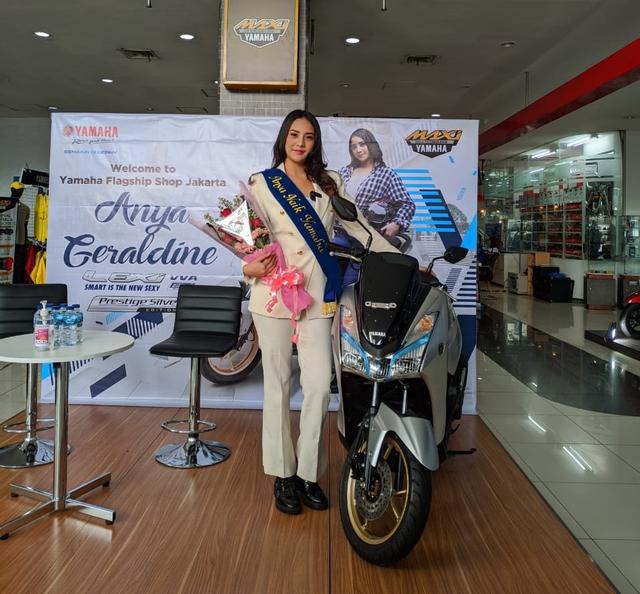 Anya Geraldine Beli Yamaha LEXi, Apa Komentarnya?