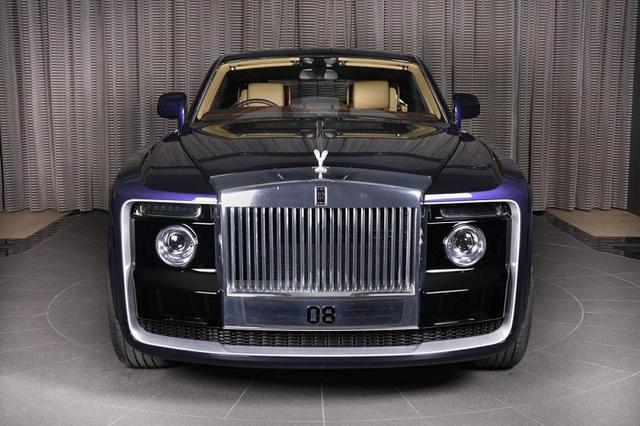 Mobil Rolls-Royce Ini Laku 170 Miliar